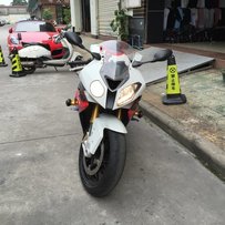 代友发帖出13宝马S1000RR一台