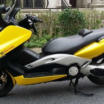 代土豪朋友放台靓仔03tmax500接受换车