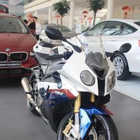 紧急 秒杀2010BMW1000RR  只要8万多