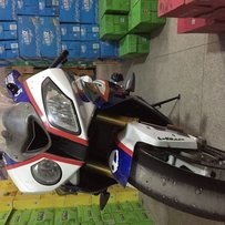 代友出售BMW S1000RR