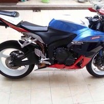 代友出精神08CBR600