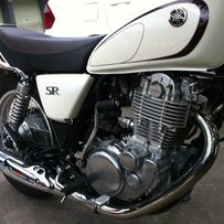 yamaha雅马哈复古SR400 12年电喷